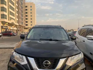 2018 Nissan Rogue in Abu Dhabi used car