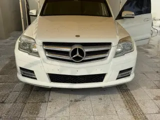 2011 Mercedes-Benz GLK في Sharjah سيارة مستعملة