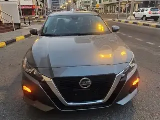 2021 Nissan Altima في Ajman سيارة مستعملة