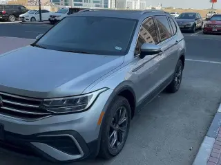 2023 Volkswagen Tiguan في Dubai سيارة مستعملة