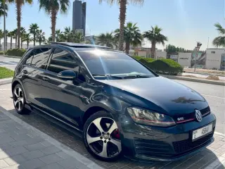 2014 Volkswagen Golf in Dubai used car