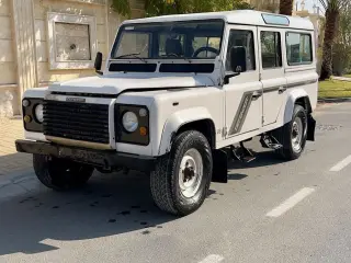 1993 Land Rover Defender in Dubai used car
