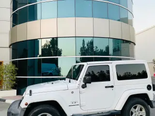 2016 Jeep Wrangler في Dubai سيارة مستعملة