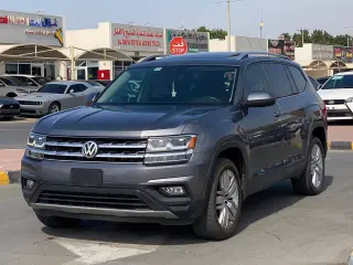 2019 Volkswagen Atlas في Sharjah سيارة مستعملة
