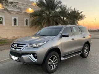 2019 Toyota Fortuner in Abu Dhabi used car
