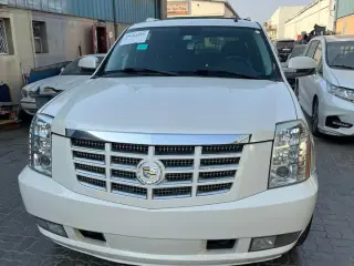 2008 Cadillac Escalade in Umm Al Quwain used car