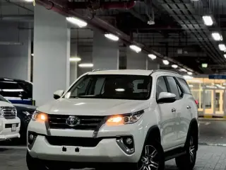 2020 Toyota Fortuner in Dubai used car
