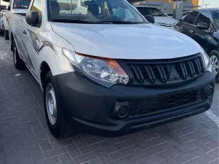 2015 Mitsubishi L200 in Dubai used car