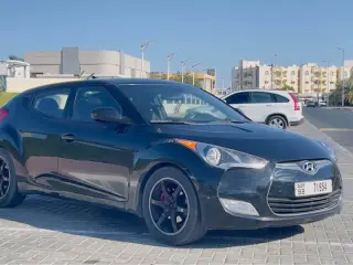 2013 Hyundai Veloster في Sharjah سيارة مستعملة