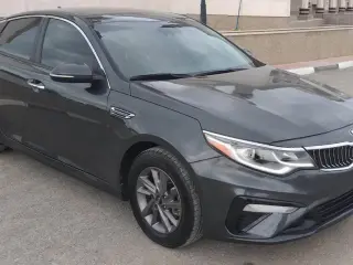 2020 Kia Optima in Sharjah used car