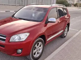 2011 Toyota Rav4 in Sharjah used car