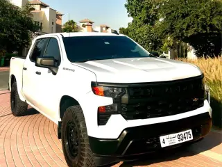 2022 Chevrolet Silverado في Dubai سيارة مستعملة