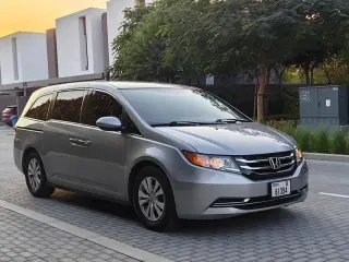 2016 Honda Odyssey in Dubai used car