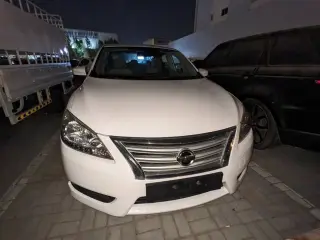 2016 Nissan Sentra في Sharjah سيارة مستعملة
