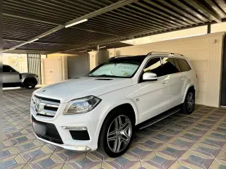 2015 Mercedes-Benz GL في Abu Dhabi سيارة مستعملة