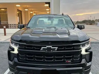 2024 Chevrolet Silverado في Dubai سيارة مستعملة