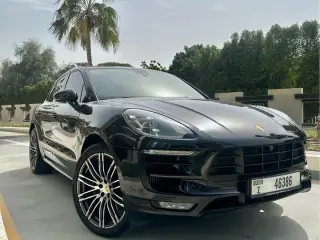 2017 Porsche Macan في Dubai سيارة مستعملة