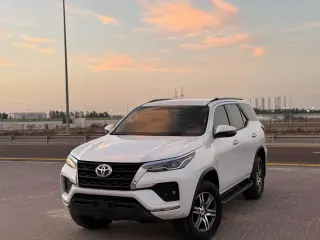 2023 Toyota Fortuner in Dubai used car