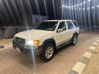 2005 Nissan Pathfinder في Al Ain سيارة مستعملة