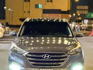 2016 Hyundai Tucson in Sharjah used car