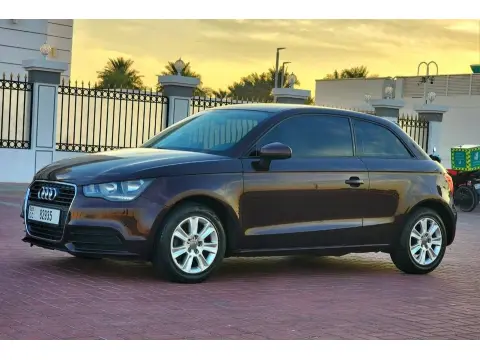 2013 اودي آي ١ 40 TFSI