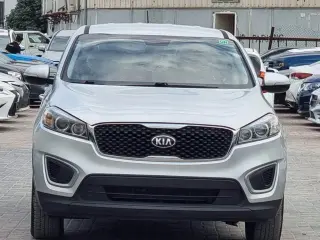 2017 Kia Sorento in Dubai used car