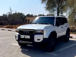 2024 Toyota Prado في Dubai سيارة مستعملة