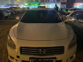 2012 Nissan Maxima in Dubai used car