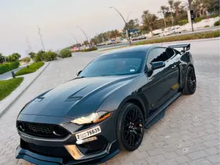 2018 Ford Mustang in Sharjah used car