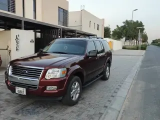 2010 Ford Explorer in Dubai used car