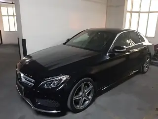 2015 Mercedes-Benz C-Class في Dubai سيارة مستعملة