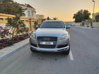 2007 Audi Q7 في Dubai سيارة مستعملة