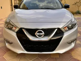 2018 Nissan Maxima in Ajman used car