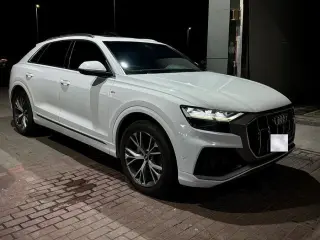 2021 Audi Q8 في Abu Dhabi سيارة مستعملة