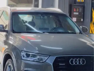 2016 Audi Q3 في Dubai سيارة مستعملة