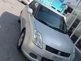 2011 Suzuki Swift in Ajman used car