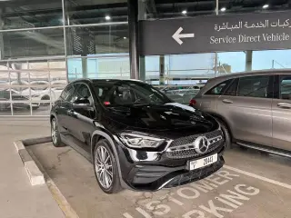 2021 Mercedes-Benz GLA في Dubai سيارة مستعملة