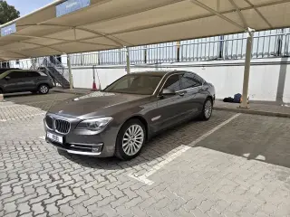 2013 BMW 7-Series في Dubai سيارة مستعملة