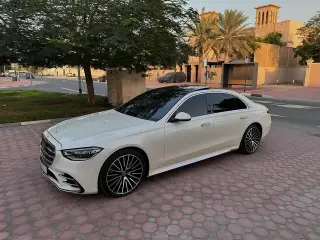 2023 Mercedes-Benz S-Class في Abu Dhabi سيارة مستعملة