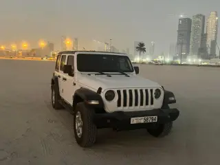 2020 Jeep Wrangler Unlimited في Ajman سيارة مستعملة