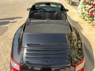 2008 Porsche 911 Carrera في Dubai سيارة مستعملة