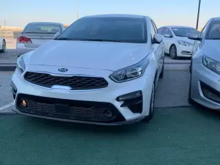 2018 Kia Cerato in Ajman used car