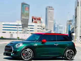 2016 Mini John Cooper Works في Dubai سيارة مستعملة