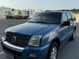 2009 Mercury Moutaineer in Abu Dhabi used car