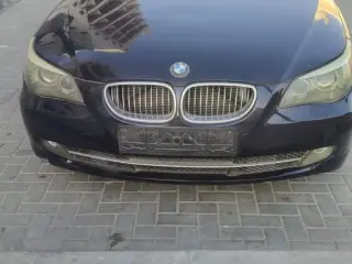 2009 BMW 5-Series في Dubai سيارة مستعملة