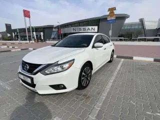 2017 Nissan Altima in Dubai used car