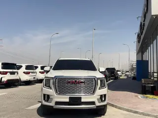 2024 GMC Yukon في Abu Dhabi سيارة مستعملة