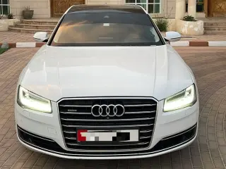 2015 Audi A8 في Abu Dhabi سيارة مستعملة