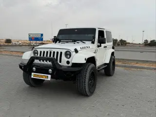 2013 Jeep Wrangler في Sharjah سيارة مستعملة