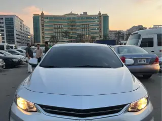 2017 Chevrolet Malibu في Dubai سيارة مستعملة